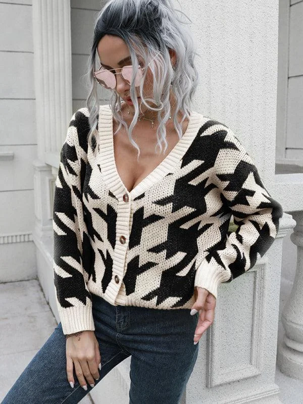 Tasseled Sweaters for Exotic Look -Check Loose Knit Cardigan Sweater