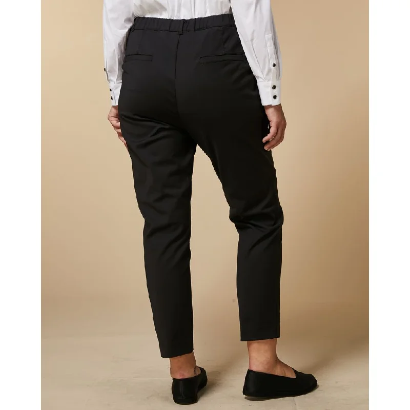 Tight trousers for men with tapered legs and sharp, tailored finish -RADICI