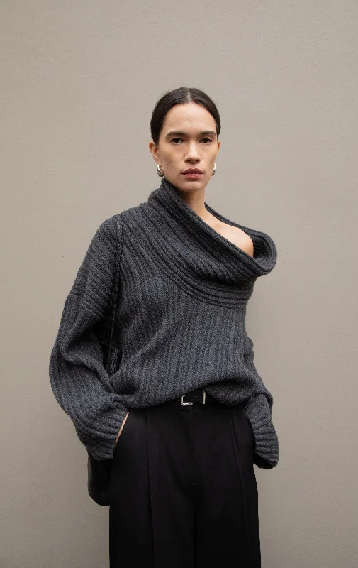 Knitted Sweaters for Traditional Style -OVERSIZED SLOUCHY OFF THE SHOULDER SWEATER