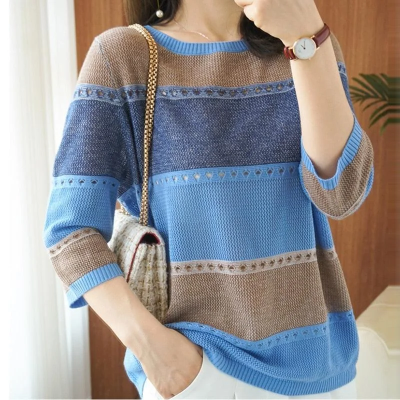 Cable - Trimmed Sweaters for Added Detail -Holed Round Neck Knitted Sweater