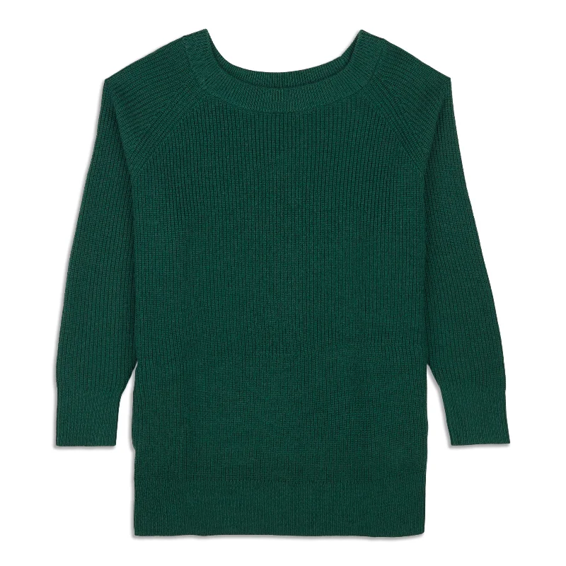 Wrinkle - Resistant Sweaters for Easy Care -Merino Wool Pullover Sweater