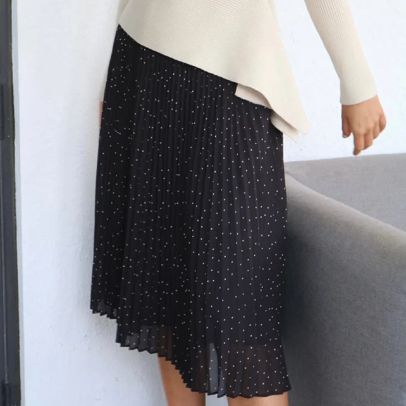 Bold floral skirts for vibrant spring fashion -Pleated Polka Dot Skirt| Black  [Final Sale]