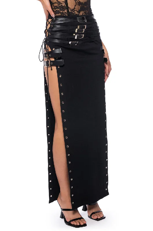 Flowy skirts for effortless beach cover-ups -GOTHIC QUEEN LACE UP MAXI SKIRT