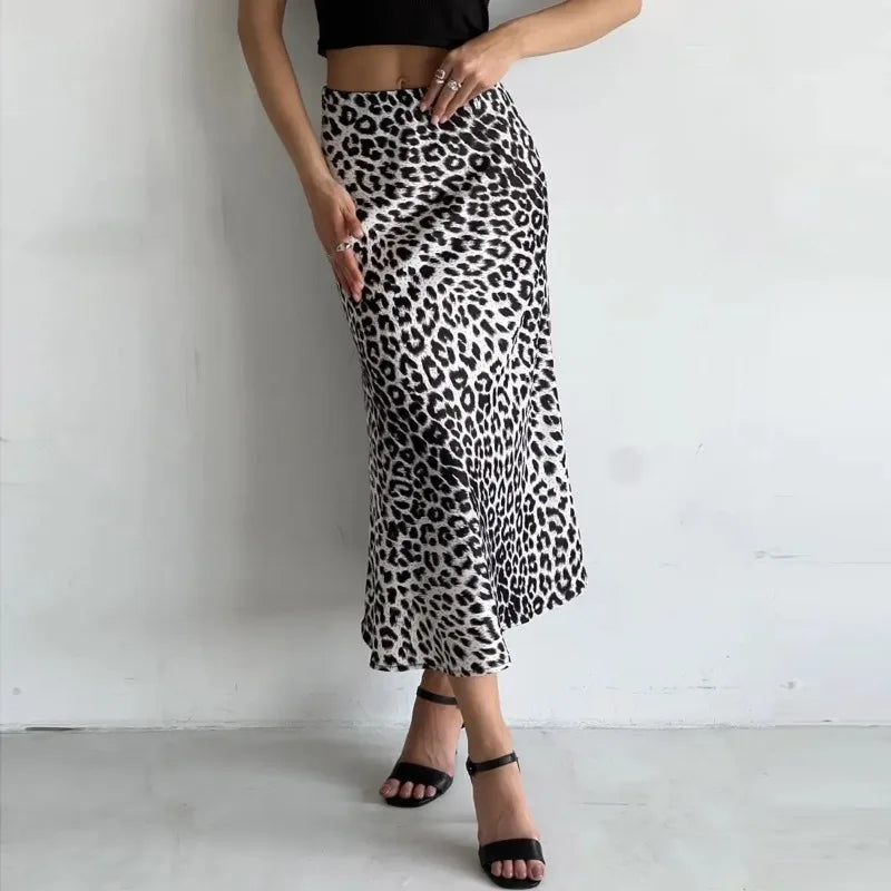 Designer skirts for luxury fashion flair -Sexy Vintage Fashion Leopard Print Satin A-Line High Waist Maxi Skirt