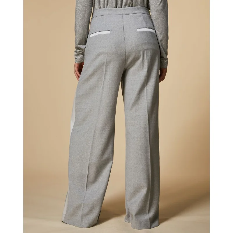 Tight fit trousers for women with ankle-length design and modern appeal -RECITA