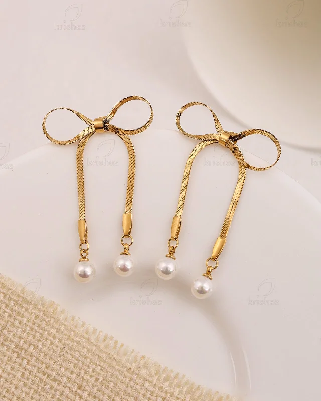 Hoop earrings with dangling charms for a playful and fun look-Bow Pearl Fashionable Dangler