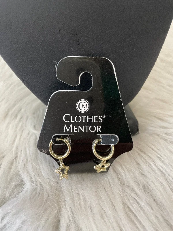 Hoop earrings with heart-shaped frames for a romantic and feminine look-Earrings Hoop Kendra Scott