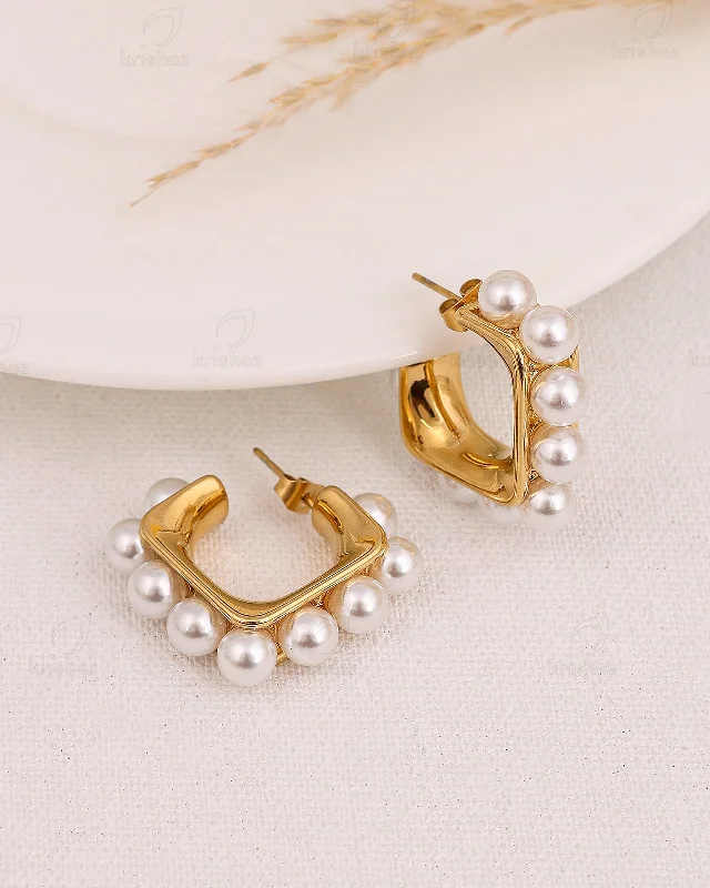 Hoop earrings with faceted crystals for added sparkle and shine-Perky Pearl Fashionable Stud