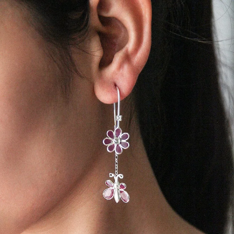 Best hoop earrings with gold for a luxurious and timeless look-Silver Flower Butterfly Sui Dhaga