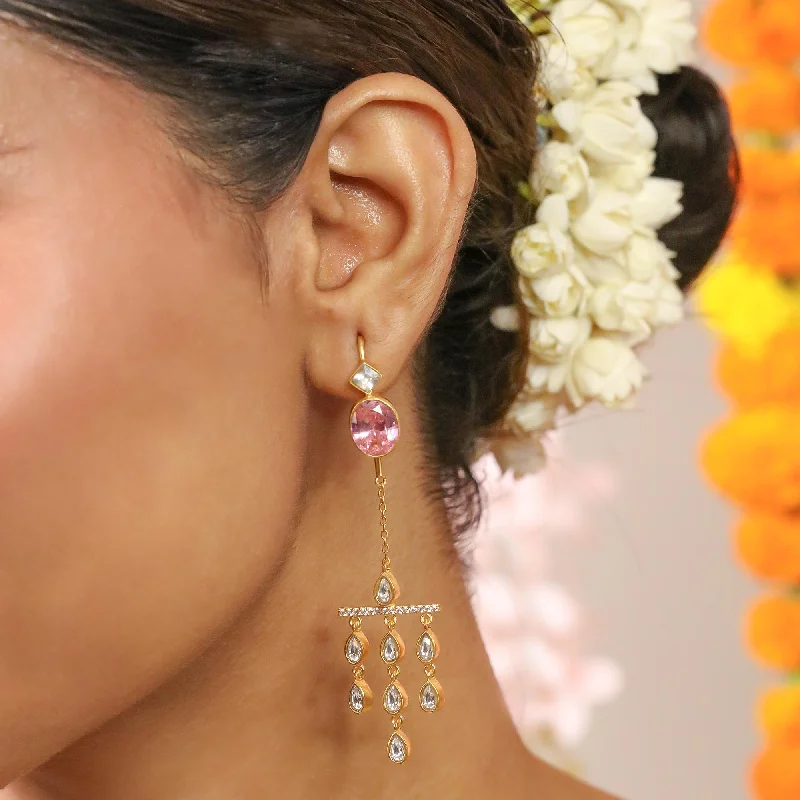 Best hoop earrings with gold for a luxurious and timeless look-Silver Dancing Threads sui dhaga earring