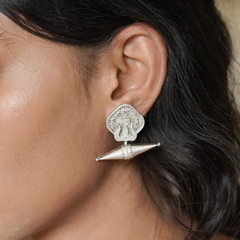 Best hoop earrings with angel wing accents for a spiritual and meaningful design-Teejh Aisha Silver Oxidised Earrings