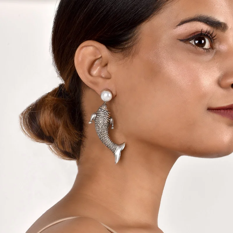 Best hoop earrings with geometric pendants for a modern, chic appeal-Teejh Tanuja Silver Oxidised Earrings